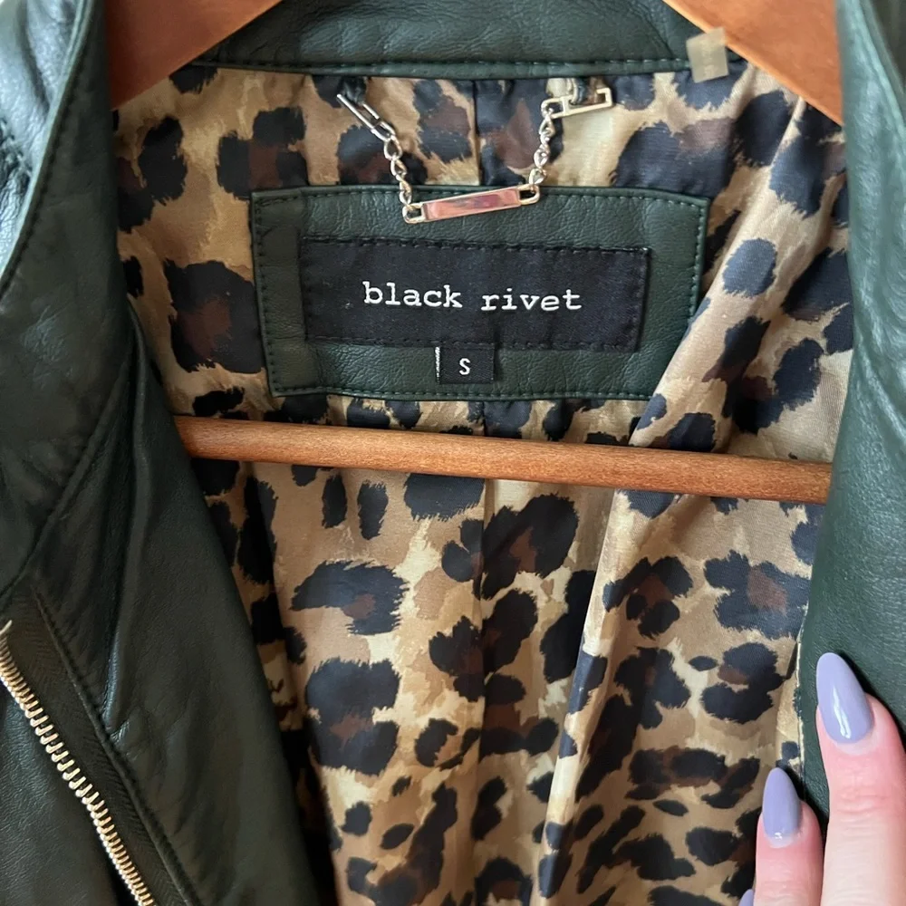 Motorcycle jacket - Picture 3 of 3